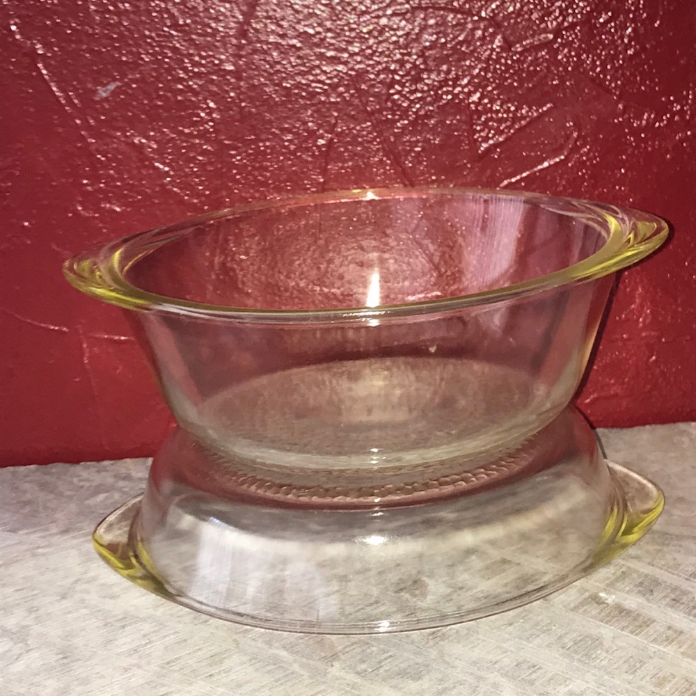 Maid of Honor Ovenware Glass Casserole Dish